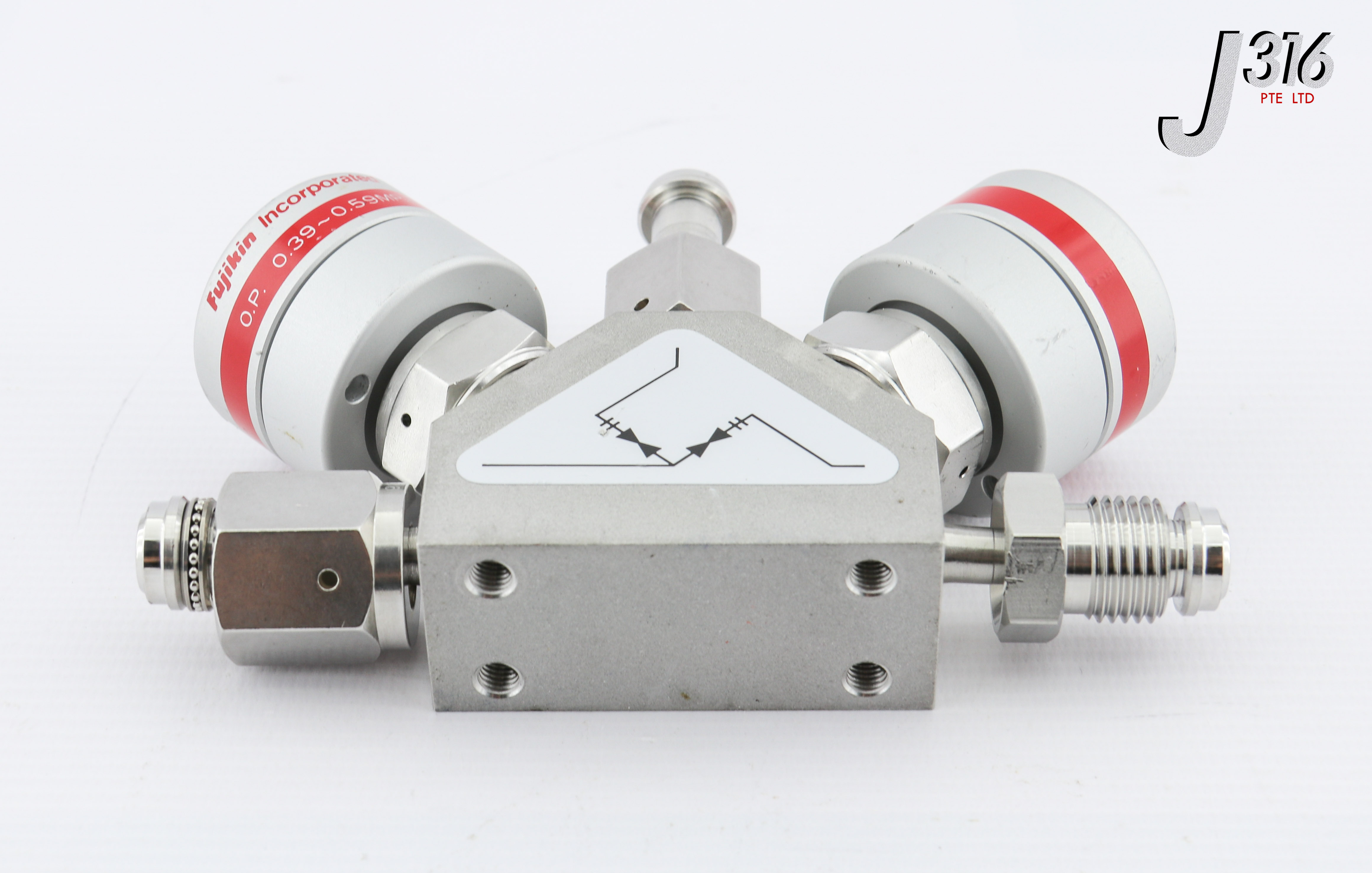 じゅん 25760 FUJIKIN VALVE MONOBLOCK, O.P. 0.39-0.59MPA, TYPE N.C 543574